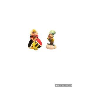 Disney Tiny Kingdom Alice in Wonderland Figurines Mad Matter Queen of Hearts